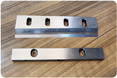 Máy Cắt Và Xếp Nhãn Tự Động CUTEX TBC-55SSK